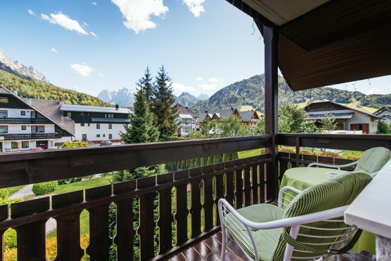 Penzion Livada Kranjska Gora Esterno foto
